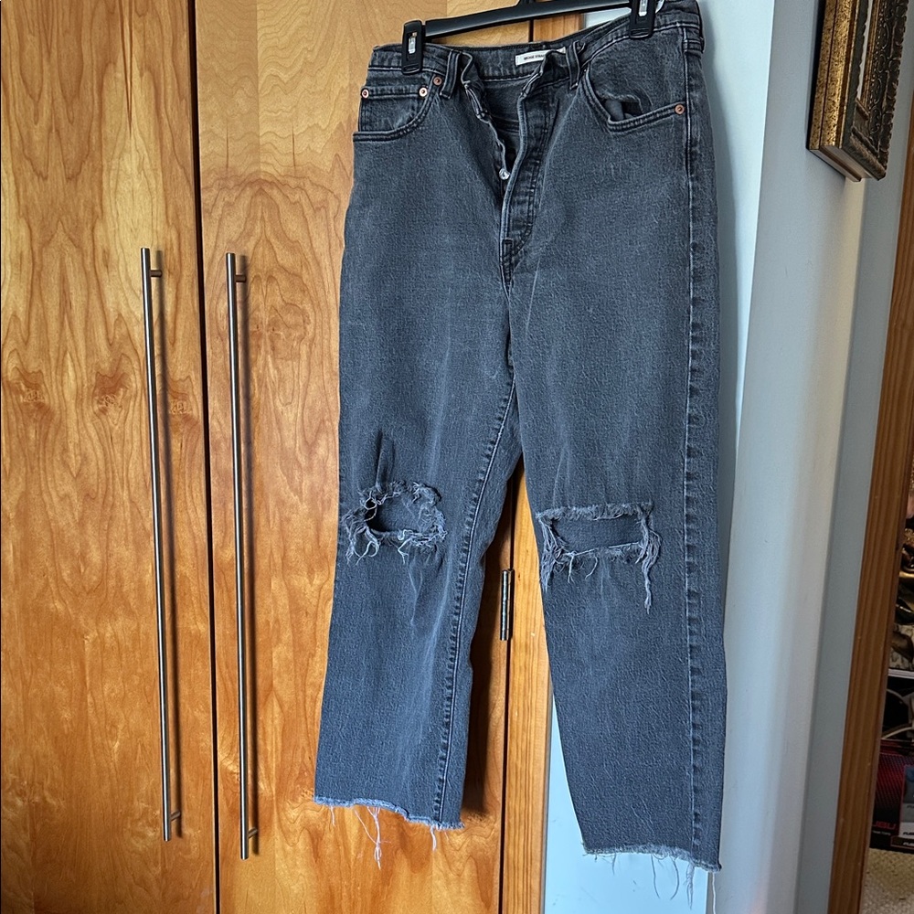 Black Distressed High-Rise Women’s Jeans wore once